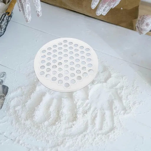 White PP Dumpling Press 2Pcs Versatile for Wontons and Ravioli Making