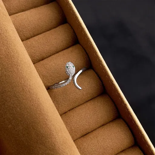 Luxury Zircon Index Finger Ring | Christmas Jewelry Gift | Retro Court Style Vintage Women Statement Ring