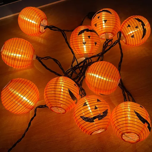 Fall and Halloween Decorations 1.5 meters with 10 lights Halloween String Lights with Lantern Plug in Outdoor Used for Window
