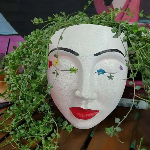 Resin Human Face Wall Mounted Planter Outdoor Garden Wall Decoration Unique Pot with Screws for Fence Porch Home Decor