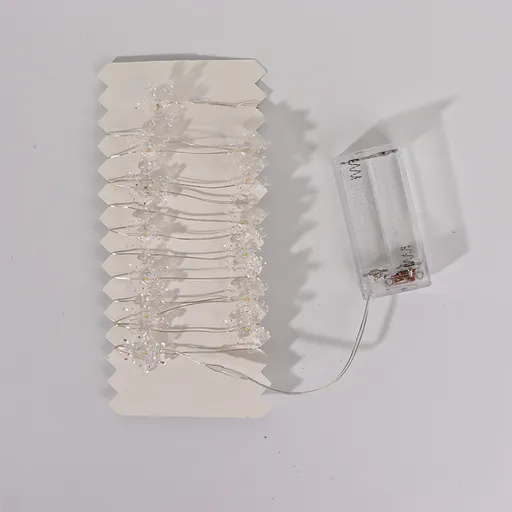 2m 20-LED Christmas Snowflake String Lights, Warm White, Battery Powered (2 x AA Batteries Required)