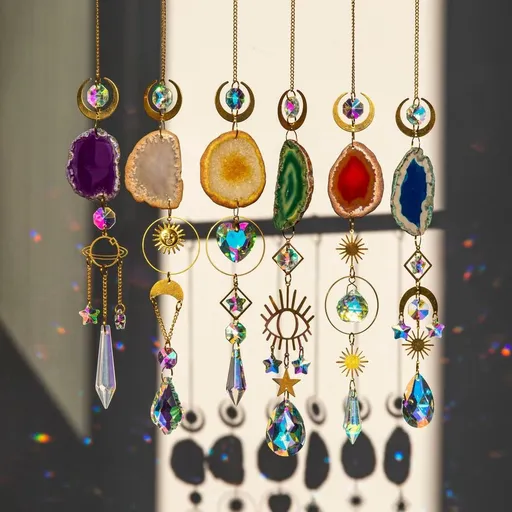 Natural Agate Slice Suncatchers Coating Crystal Prisms Wind Chimes Ornaments Rainbow Maker Hanging Pendant for Window Home Garden Decor