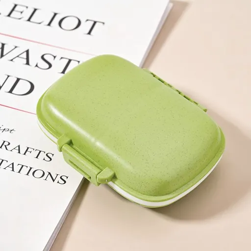 3 in 1 Pill Crusher and Cutter with Storage Compartment, Tablet Grinder and Splitter for Small or Large Pills, Green, 1.57x2.36