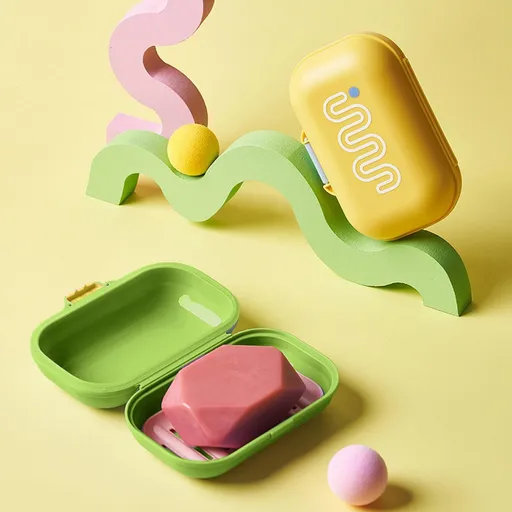 Travel Soap Case with Ventilated Lid, Waterproof Portable Bar Soap Container for Bathrooms, Gyms, 11.5 x 7.5 x 4.8 cm, Yellow