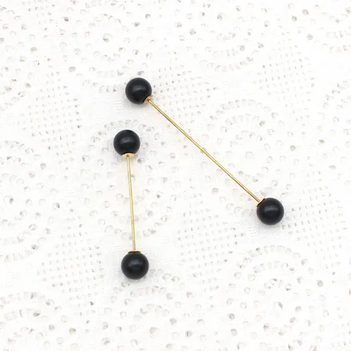 4 Pieces Sweater Shawl Clips Pearl Brooch Pins for Women Cardigan Sweater Clip Double Faux Pearl Brooches Vintage Shirts Pin for Clothes Women Girl Costume Accessory
