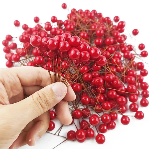 300PCS Artificial Holly Berries, Mini 10 mm Fake Berries Decor on Wire for Christmas Tree Decorations Flower Wreath DIY Craft(Red)