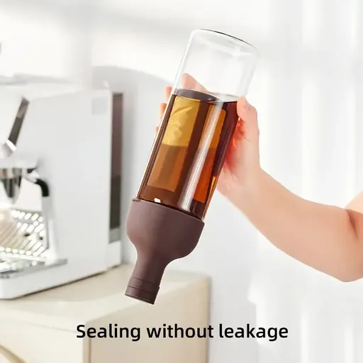 High Borosilicate Glass Cold Brew Carafe – Extreme Hot & Cold Resistant, Leak-Proof with Fine Filter for Iced Coffee & Tea, Fridge-Door Friendly, Ideal for Home Ice Drinks./brown