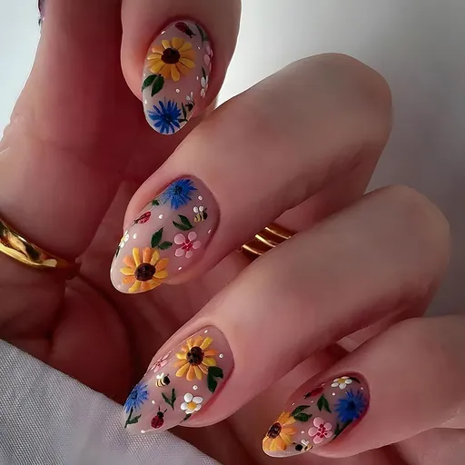 24pcsSpring Floral Press-On Nails – Easy, Salon-Quality Manicures for Every Occasion (Light Yellow)