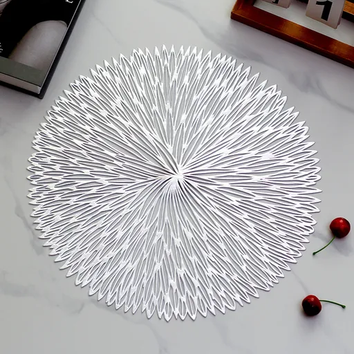 Silver Set of 3 Nordic-Style Round Table Mats – Heat-Resistant, Non-Slip PVC Placemats for Home Use, Creative Dish Pads, 38cm Diameter, Ideal for Dining Tables and Decor