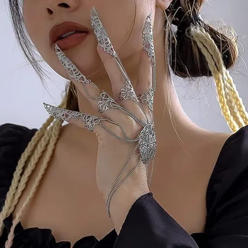 Pack of 1 Punk Ancient Queen Finger Nails Tip Claw Bracelet Belly Dance Hand Chain Cosplay Costume Jewelry for Women(Silver)