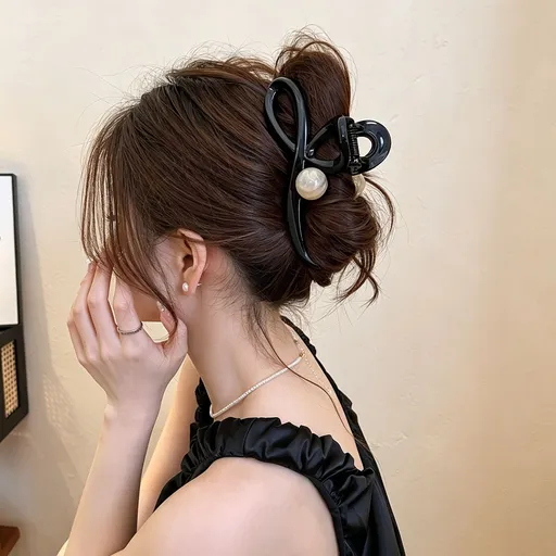 Caramel Beaded Large Hair Claw Clips 2 Pcs | Maillard Style Shark Hair Clip | Christmas Gentle Temperament Gift | Swallowtail Design Versatile Back Head Updo Hair Accessory