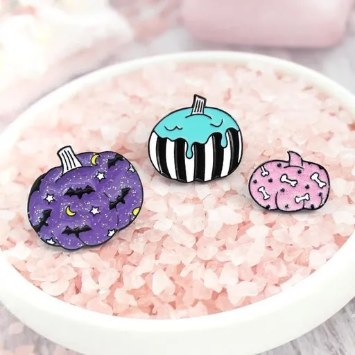 Hod Health & Home Spooky Pumpkin Pins - Purple Bat Pumpkin