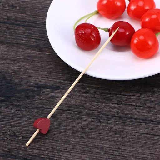 200 Pcs Creative Fruit Picks 12cm Heart Shape for Party Garnish