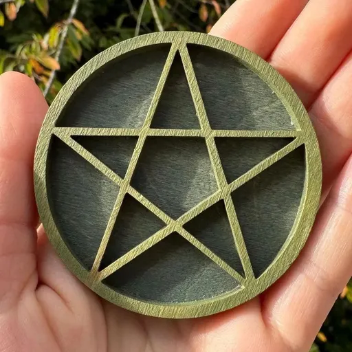 Wooden display stand for mini curiosities,Five-pointed star